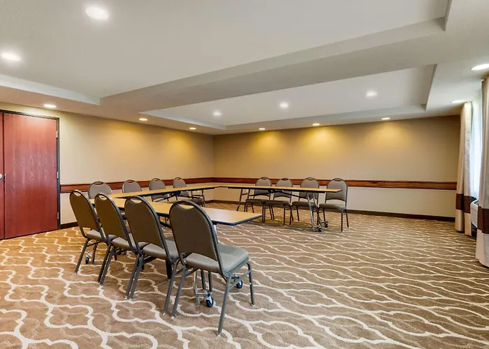 Comfort Inn & Suites