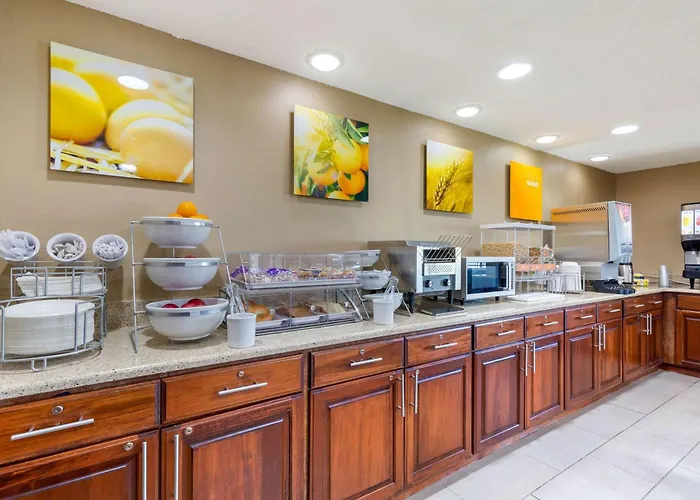Comfort Inn & Suites